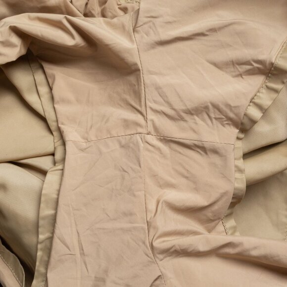 Fear of God Essentials Light Brown Oak Taslan Nylon Shorts - Mens M - Picture 9 of 16